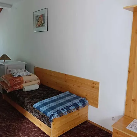 Osrodek Wypoczynkowy W Ogonkach 베고르제포